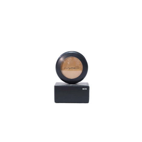 MAC Studio Finish Spf 35 Concealer - NC35