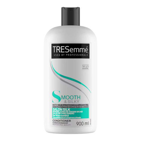 Tresemme Smooth & Silky Conditioner 900ml