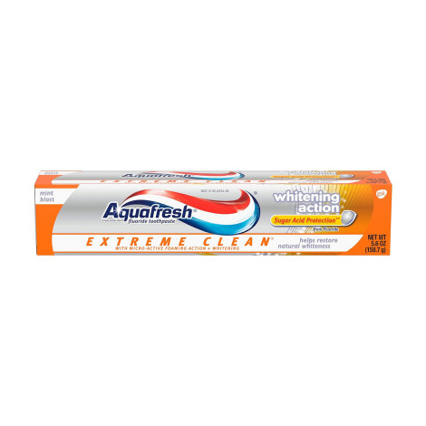 Aquafresh Extreme Clean Whitening Action Fluoride Toothpaste 158.7g